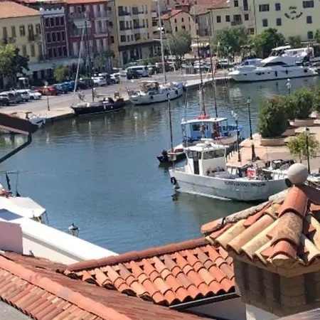 Villa Carlotta Grado-3
